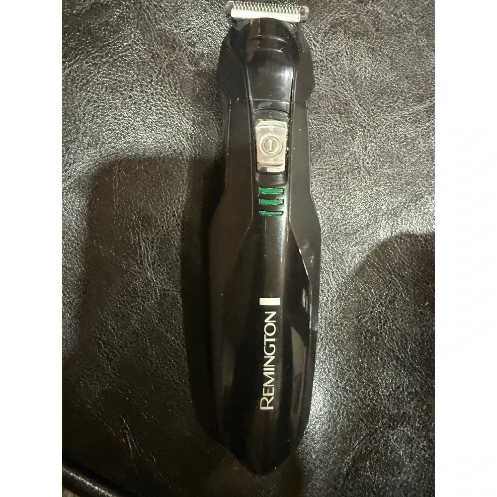 Remington PG-6020 All-in-One Grooming Kit Mens‎ Electric Trimmer Cordless Black